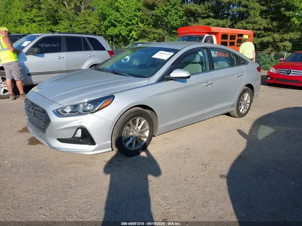 5NPE24AF0KH758923 2019 HYUNDAI SONATA - Image 2