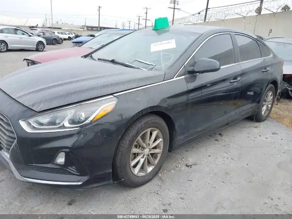 5NPE24AF0KH760784 2019 HYUNDAI SONATA - Image 2