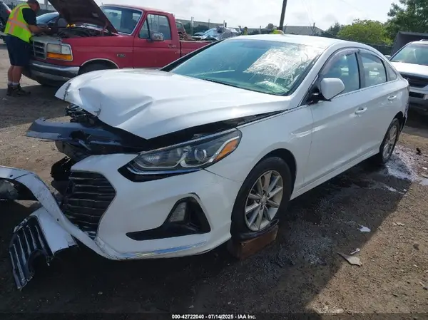 5NPE24AF0KH762762 2019 HYUNDAI SONATA - Image 2
