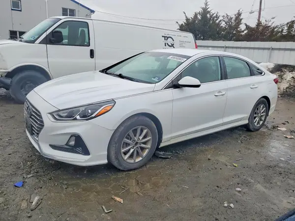 5NPE24AF0KH764608 2019 HYUNDAI SONATA - Image 1