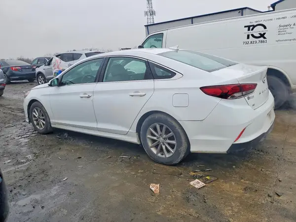 5NPE24AF0KH764608 2019 HYUNDAI SONATA - Image 2