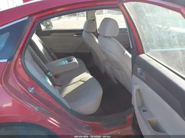 5NPE24AF0KH767184 2019 HYUNDAI SONATA - Image 8