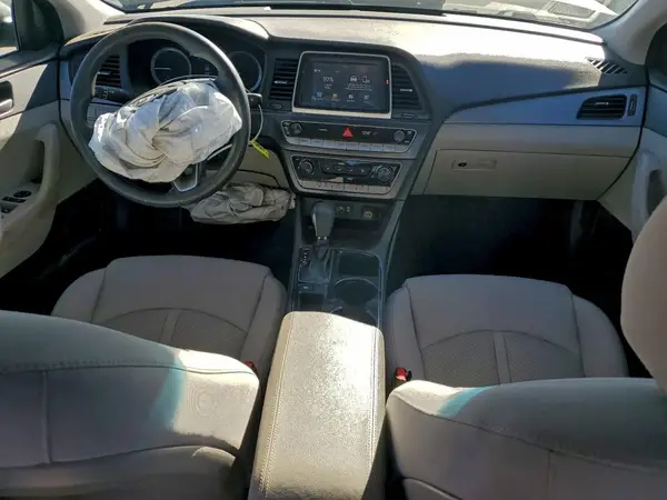5NPE24AF0KH768321 2019 HYUNDAI SONATA - Image 8