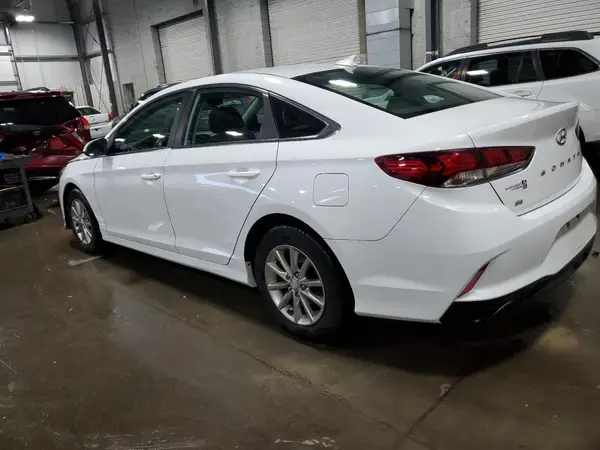5NPE24AF0KH774068 2019 HYUNDAI SONATA - Image 2
