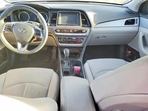 5NPE24AF0KH776757 2019 HYUNDAI SONATA - Image 8