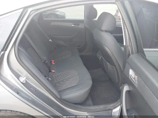 5NPE24AF0KH777648 2019 HYUNDAI SONATA - Image 8