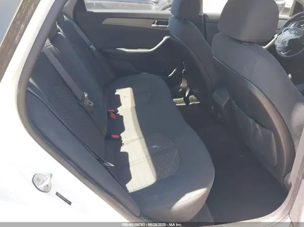 5NPE24AF0KH777889 2019 HYUNDAI SONATA - Image 8