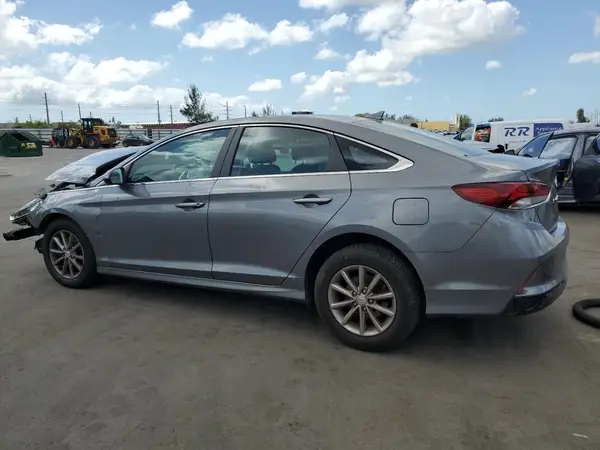 5NPE24AF0KH779805 2019 HYUNDAI SONATA - Image 2