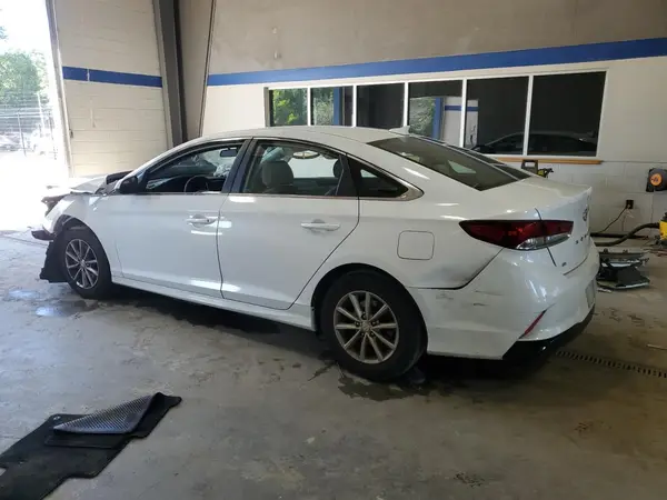 5NPE24AF0KH780887 2019 HYUNDAI SONATA - Image 2