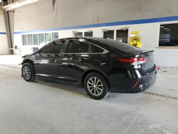 5NPE24AF0KH789217 2019 HYUNDAI SONATA - Image 2