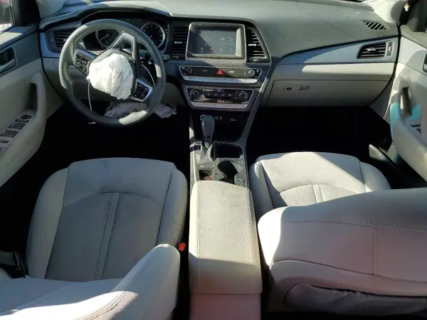 5NPE24AF0KH790495 2019 HYUNDAI SONATA - Image 8