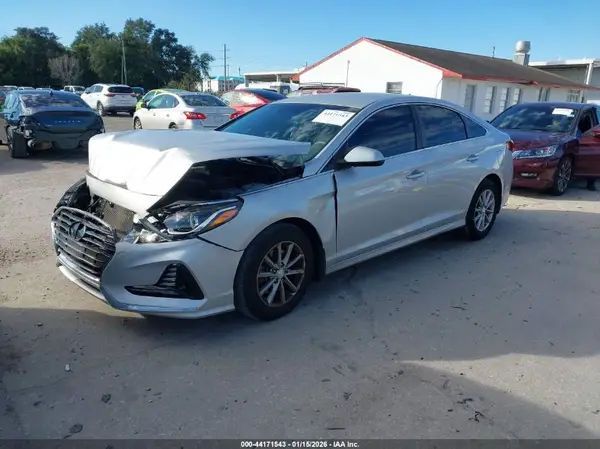 5NPE24AF0KH797298 2019 HYUNDAI SONATA - Image 2