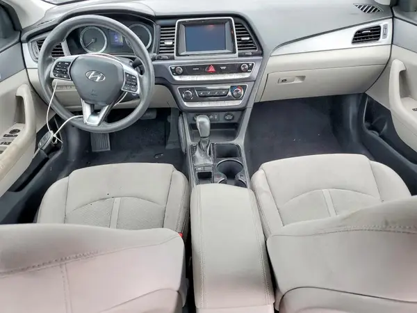 5NPE24AF0KH797947 2019 HYUNDAI SONATA - Image 8