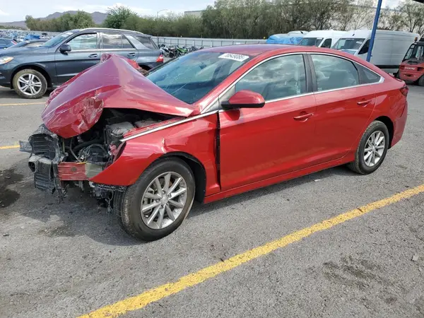 5NPE24AF0KH799763 2019 HYUNDAI SONATA - Image 1