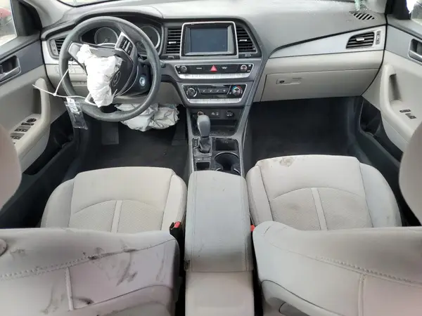 5NPE24AF0KH799763 2019 HYUNDAI SONATA - Image 8