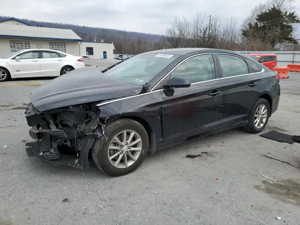5NPE24AF0KH801480 2019 HYUNDAI SONATA - Image 1