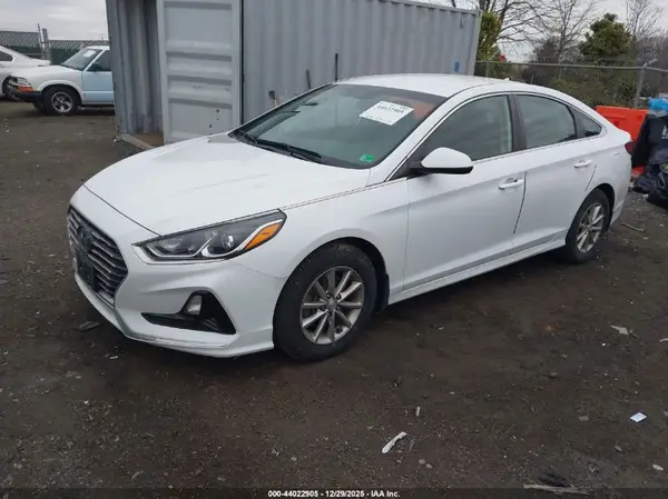 5NPE24AF0KH803245 2019 HYUNDAI SONATA - Image 2