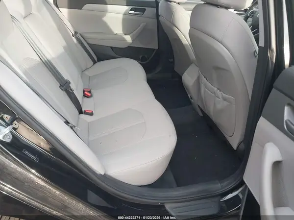 5NPE24AF0KH805979 2019 HYUNDAI SONATA - Image 8