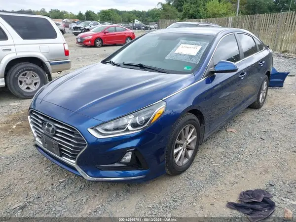 5NPE24AF0KH807215 2019 HYUNDAI SONATA - Image 2