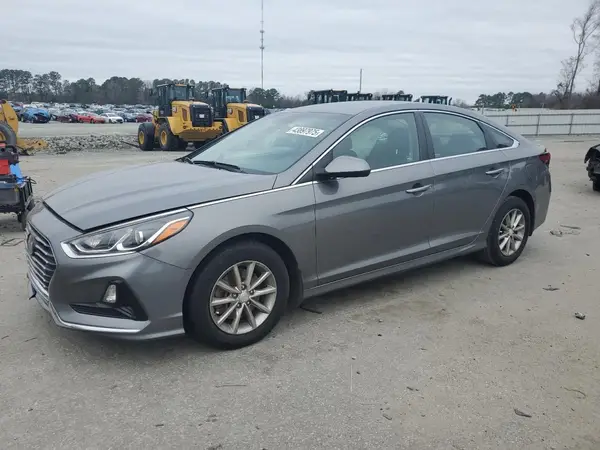 5NPE24AF0KH807781 2019 HYUNDAI SONATA - Image 1