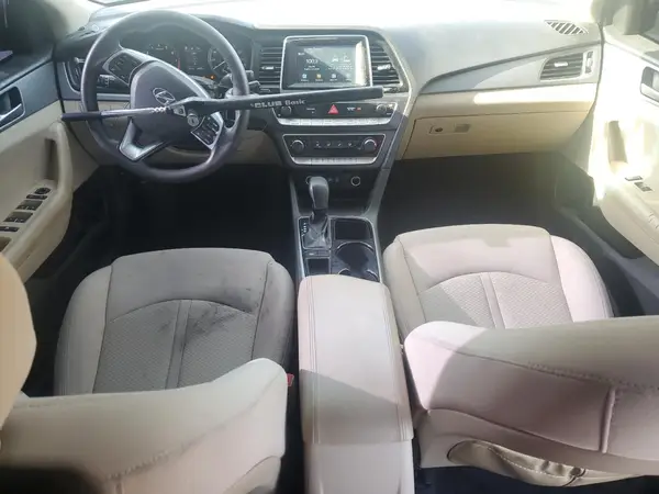 5NPE24AF0KH808011 2019 HYUNDAI SONATA - Image 8