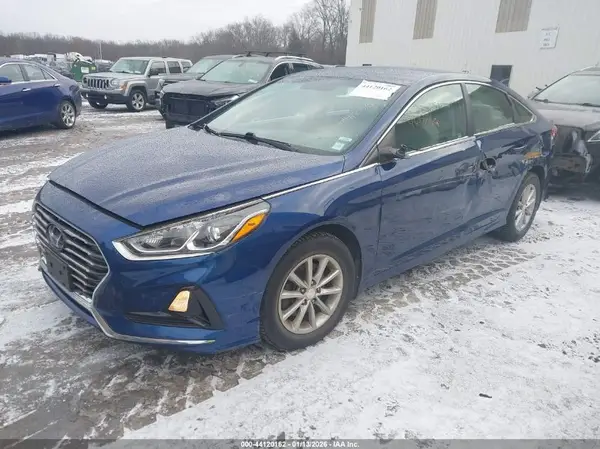 5NPE24AF0KH808963 2019 HYUNDAI SONATA - Image 2