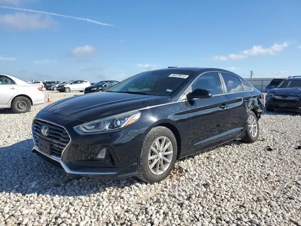 5NPE24AF0KH810423 2019 HYUNDAI SONATA - Image 1