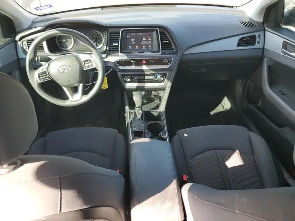 5NPE24AF0KH810423 2019 HYUNDAI SONATA - Image 8