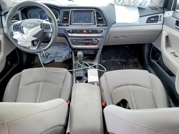 5NPE24AF0KH812575 2019 HYUNDAI SONATA - Image 8