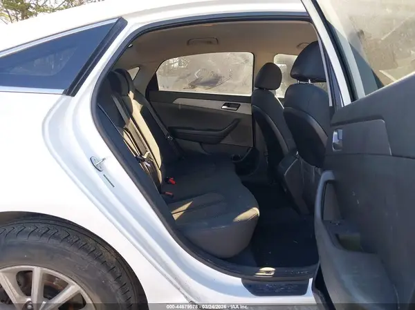 5NPE24AF0KH818327 2019 HYUNDAI SONATA - Image 8