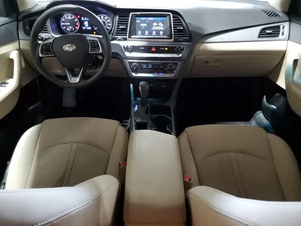5NPE24AF0KH819364 2019 HYUNDAI SONATA - Image 8