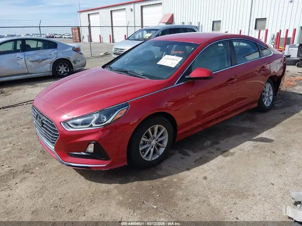 5NPE24AF0KH820370 2019 HYUNDAI SONATA - Image 2