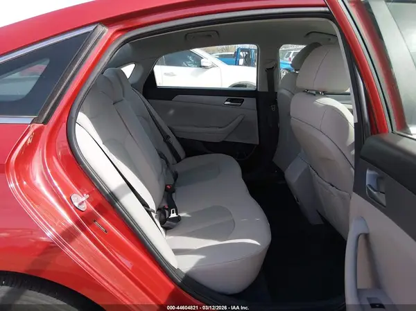 5NPE24AF0KH820370 2019 HYUNDAI SONATA - Image 8