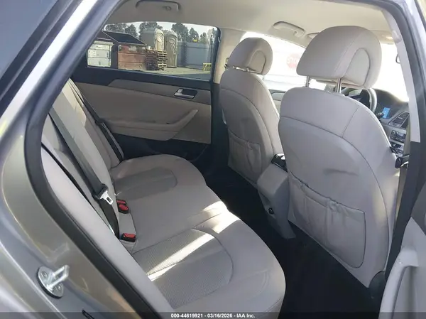 5NPE24AF1GH263704 2016 HYUNDAI SONATA - Image 8
