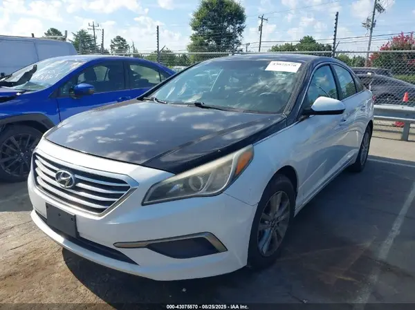 5NPE24AF1GH264979 2016 HYUNDAI SONATA - Image 2