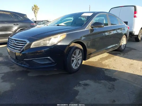5NPE24AF1GH265727 2016 HYUNDAI SONATA - Image 2