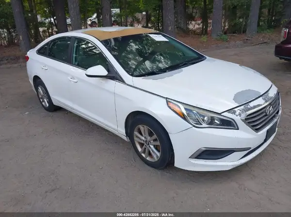 5NPE24AF1GH267154 2016 HYUNDAI SONATA - Image 1