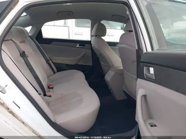 5NPE24AF1GH270555 2016 HYUNDAI SONATA - Image 8