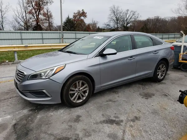 5NPE24AF1GH270863 2016 HYUNDAI SONATA - Image 1