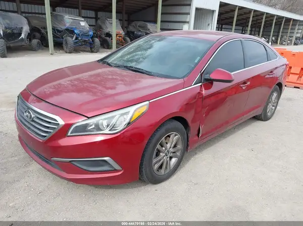 5NPE24AF1GH271737 2016 HYUNDAI SONATA - Image 2