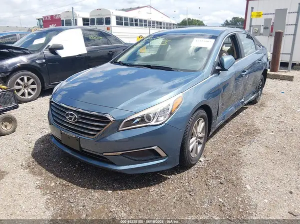 5NPE24AF1GH275271 2016 HYUNDAI SONATA - Image 2