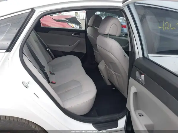5NPE24AF1GH275562 2016 HYUNDAI SONATA - Image 8