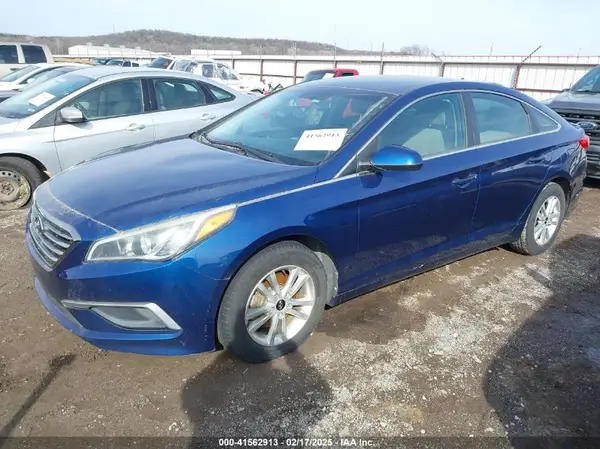 5NPE24AF1GH275593 2016 HYUNDAI SONATA - Image 2