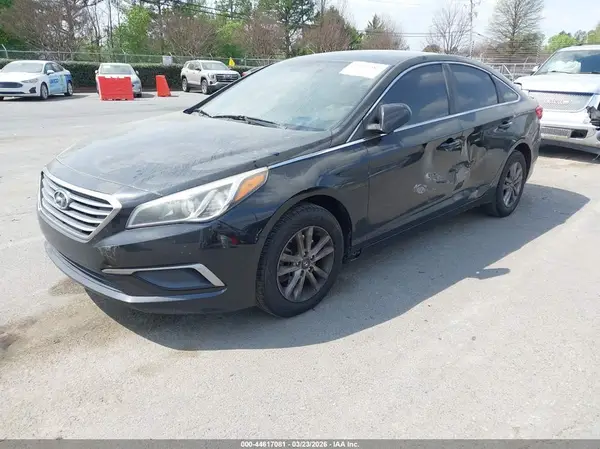 5NPE24AF1GH277005 2016 HYUNDAI SONATA - Image 2
