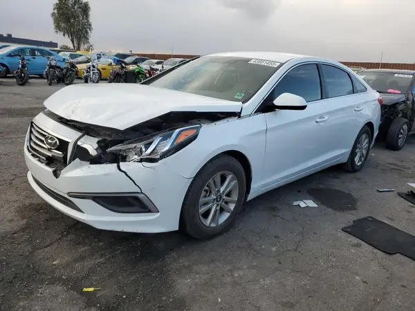 5NPE24AF1GH285024 2016 HYUNDAI SONATA - Image 1