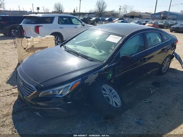 5NPE24AF1GH286268 2016 HYUNDAI SONATA - Image 2