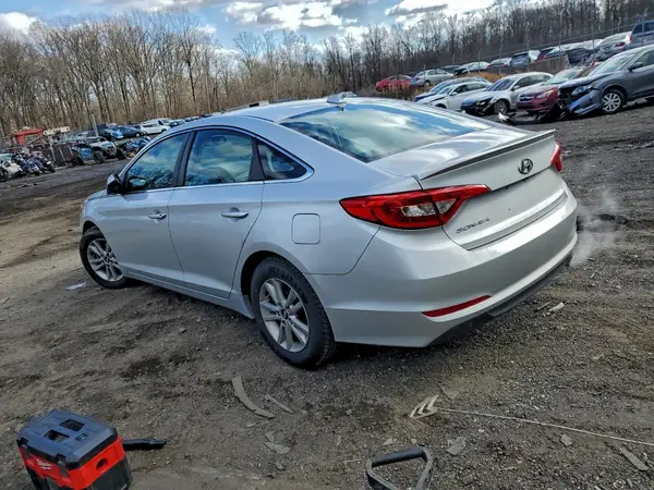 5NPE24AF1GH288960 2016 HYUNDAI SONATA - Image 2