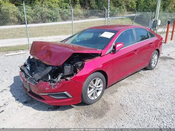 5NPE24AF1GH303568 2016 HYUNDAI SONATA - Image 2