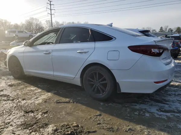 5NPE24AF1GH303781 2016 HYUNDAI SONATA - Image 2