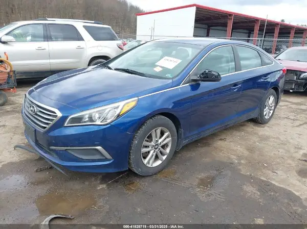 5NPE24AF1GH304722 2016 HYUNDAI SONATA - Image 2